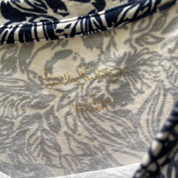 Never worn Lilly Pulitzer top with cute hidden koalas - Picture 4 of 4